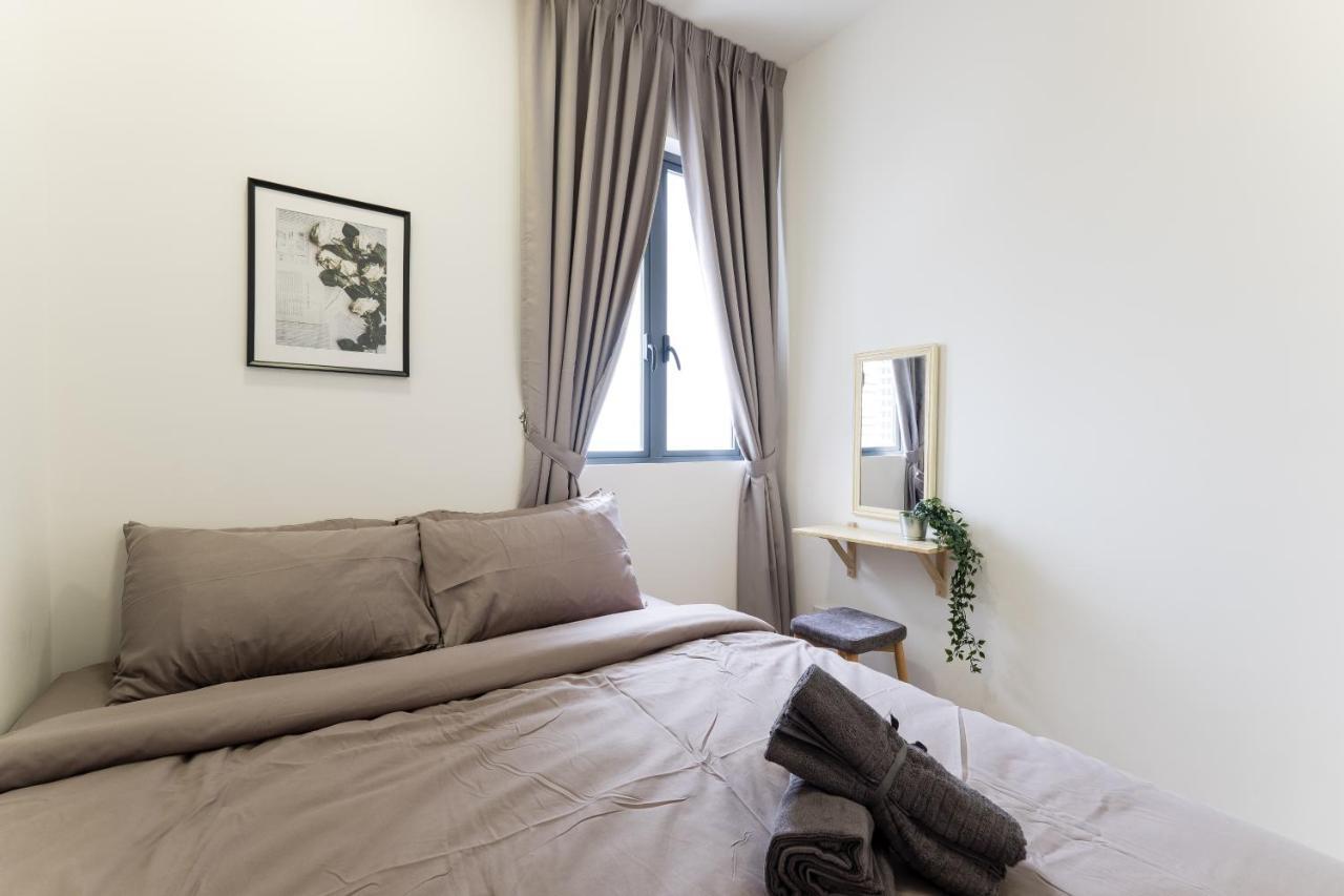 Апартаменты Contemporary United Point 6 Pax 现代风格 Desa Park & Mont Kiara Куала-Лумпур Экстерьер фото